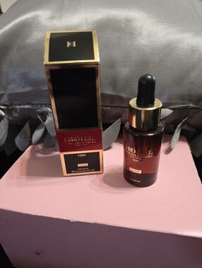 CAROLINA HERRERA  GOOD GIRL BODY OIL NEW